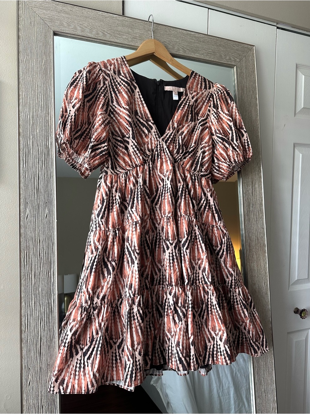 Hutch Anthropologie Brown Printed V-Neck Puff Sleeve Mini Dress Size Medium